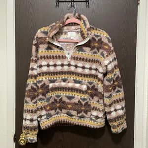 American Eagle women’s patterned Teddy Sweatshirt size: S